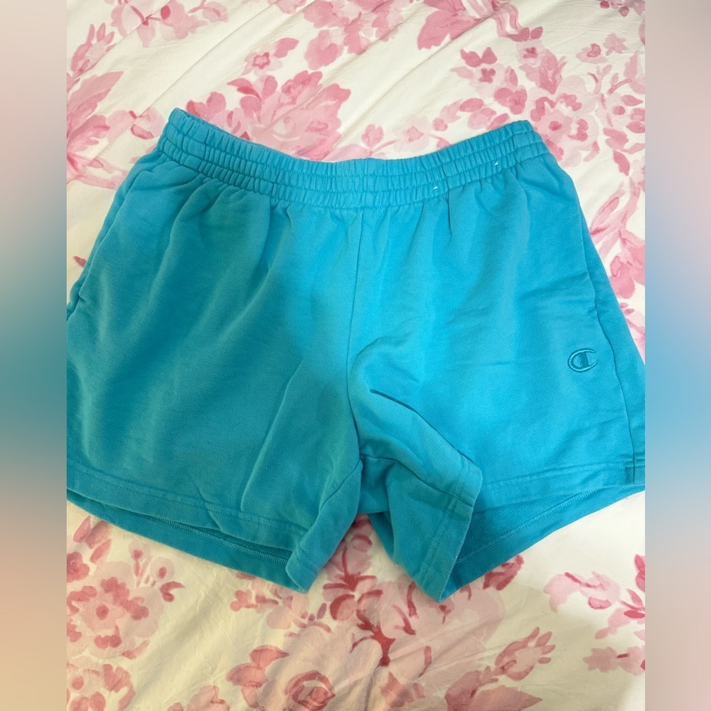 Champion shorts